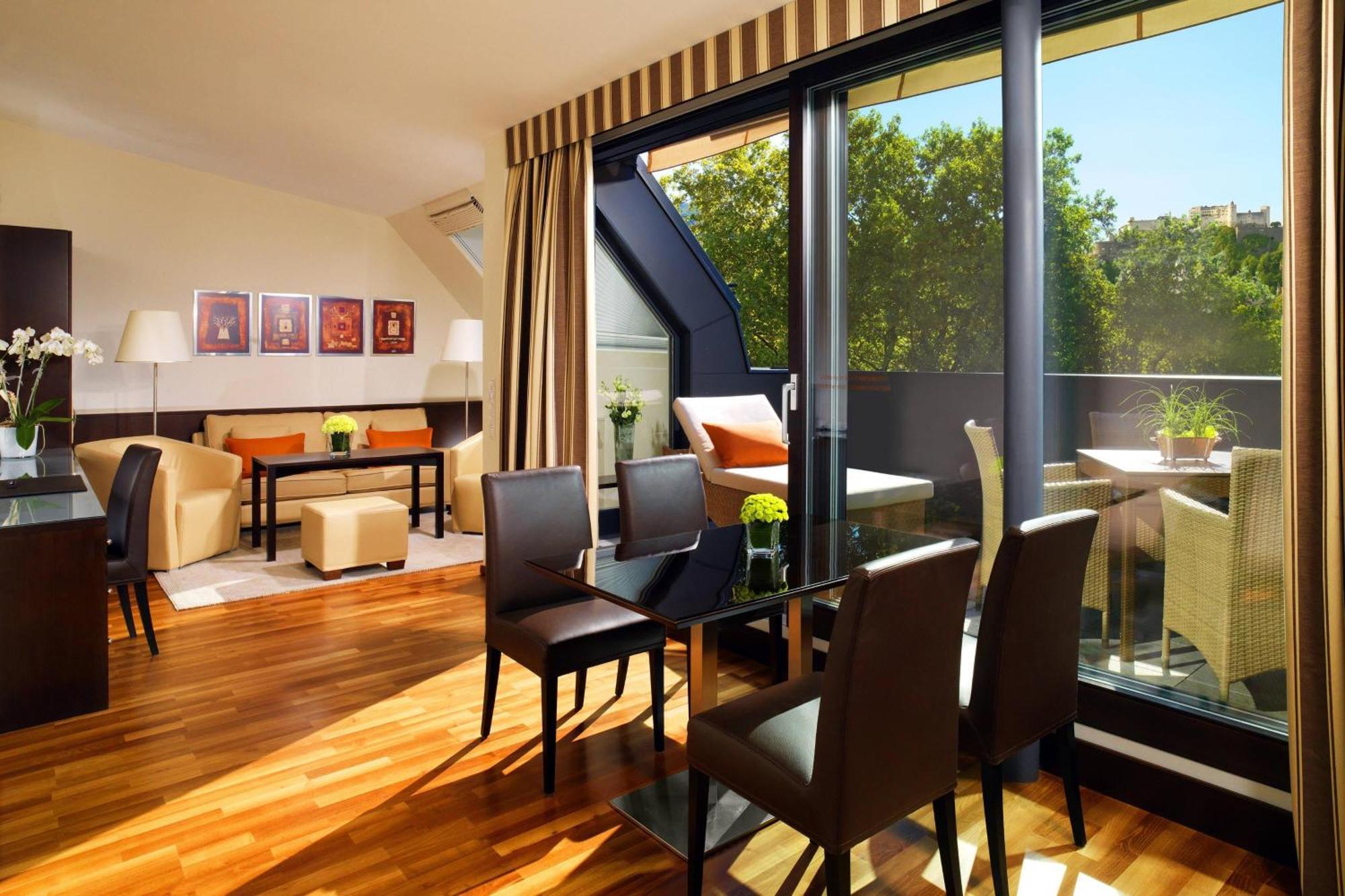 Sheraton Grand Salzburg Exterior photo