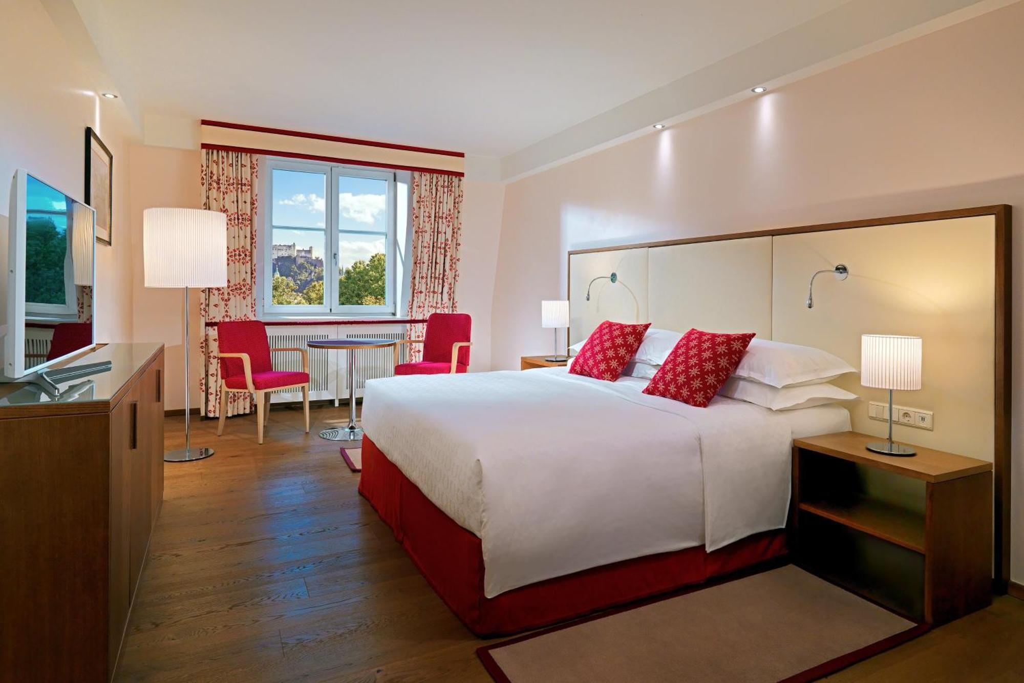 Sheraton Grand Salzburg Exterior photo