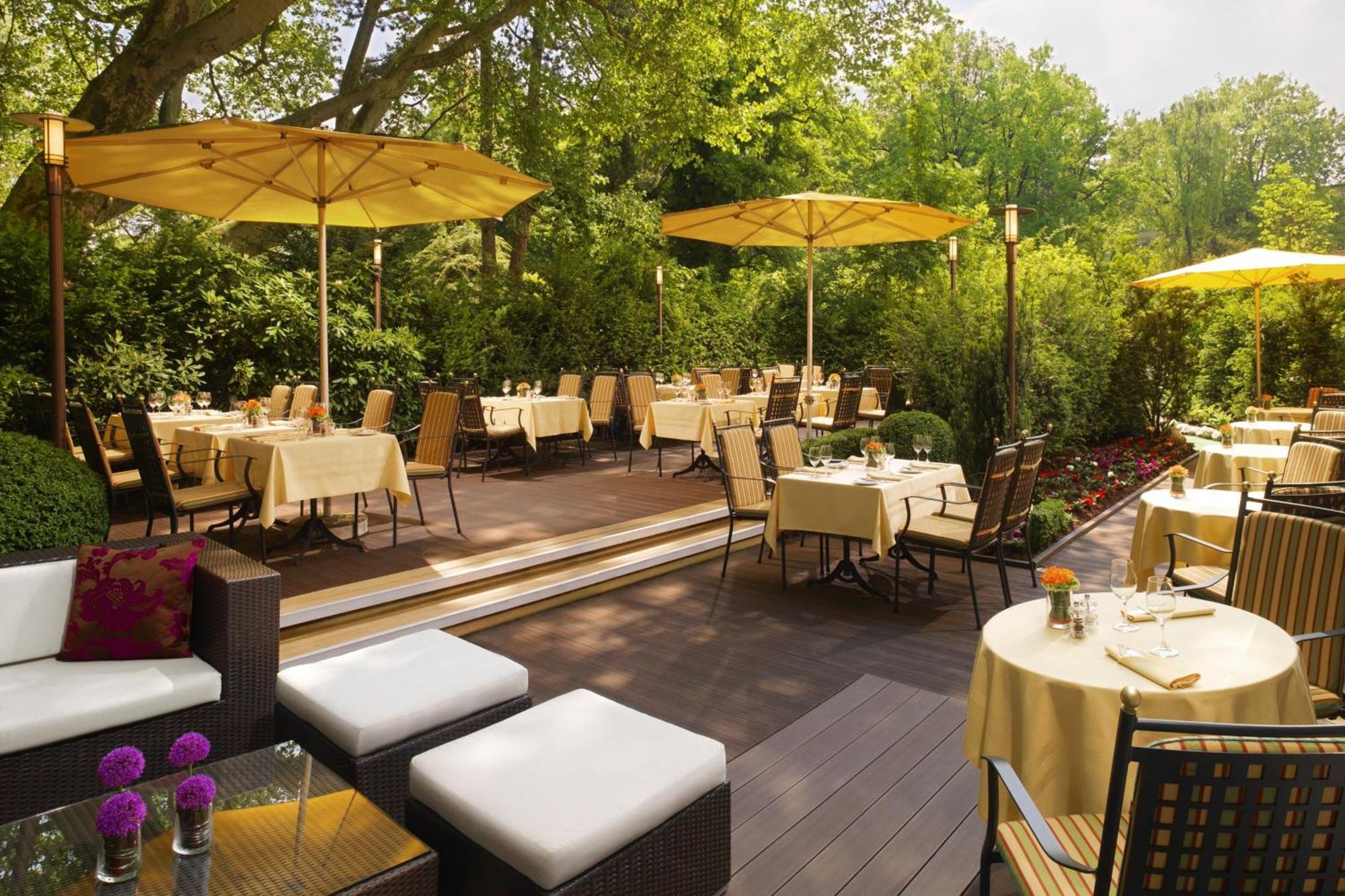 Sheraton Grand Salzburg Exterior photo