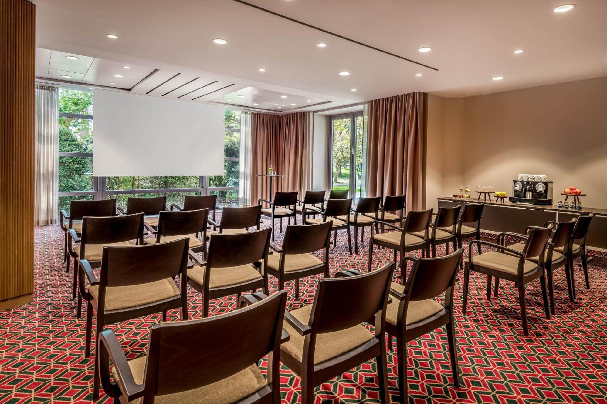 Sheraton Grand Salzburg Exterior photo